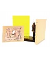 FARDOULIS-LAGRANGE. G. B. ou un ami présomptueux. Etui en plexiglas transparent jaune fluorescent, avec une sculpture.