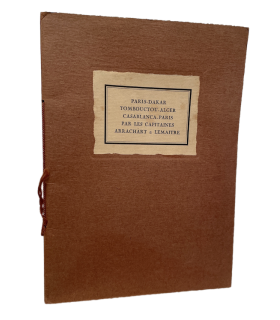 ARRACHART (Capitaine). Paris-Dakar. Tombouctou-Alger. Casablanca-Paris. Bois de Jacques Boullaire. Edition originale.