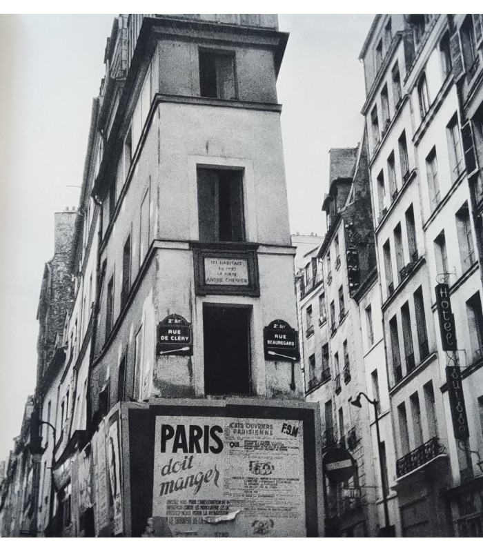 IZIS BIDERMANAS. Paris des rêves. Premier tirage de ce livre consacré à Paris. Photographies en noir et blanc d'Izis Bidermanas.