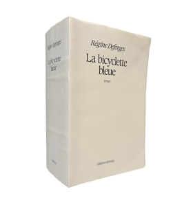 DEFORGES (Régine). La Bicyclette bleue. Roman.